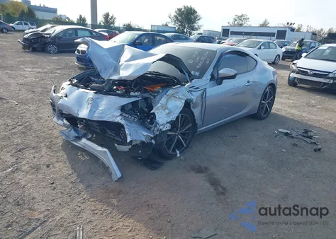 2017 Toyota 86 из США, поврежденный, VIN JF1ZNAA11H9704789